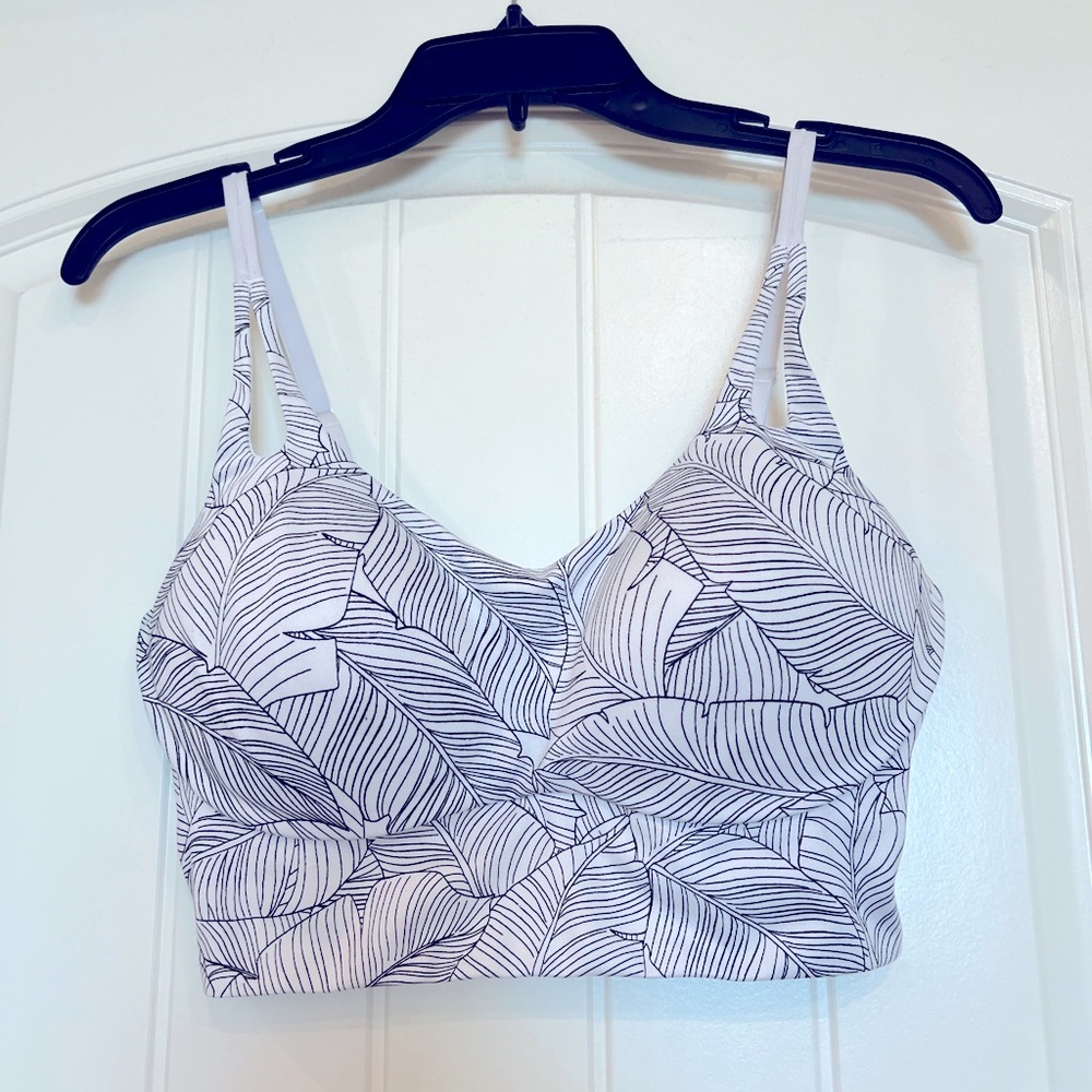 Victorias Secret On Point Allegro Ultra Soft Medium Support Lined Sport Bra